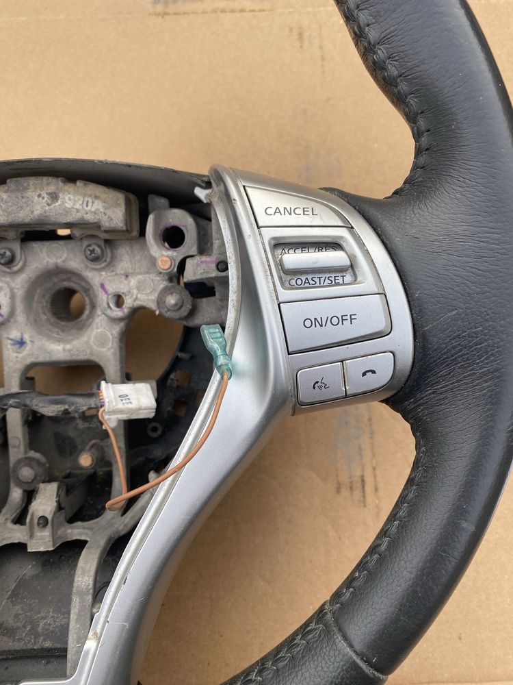 Руль кнопки руля круиз Nissan X-Trail Rogue T32