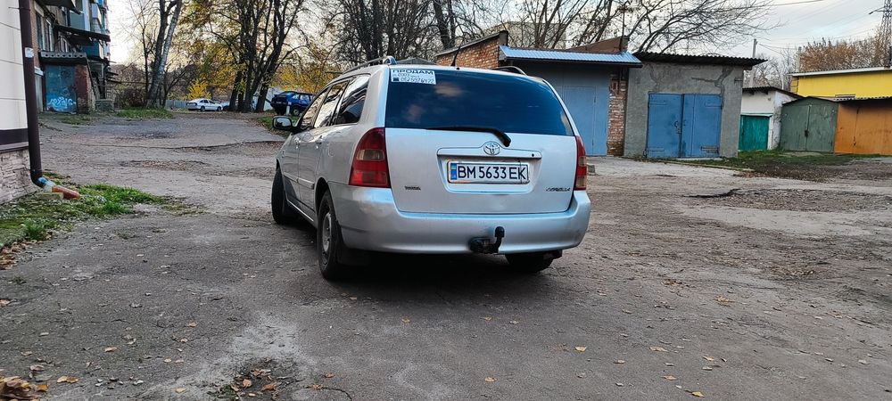 Продам автомобіль Toyota Corolla 120 універсал