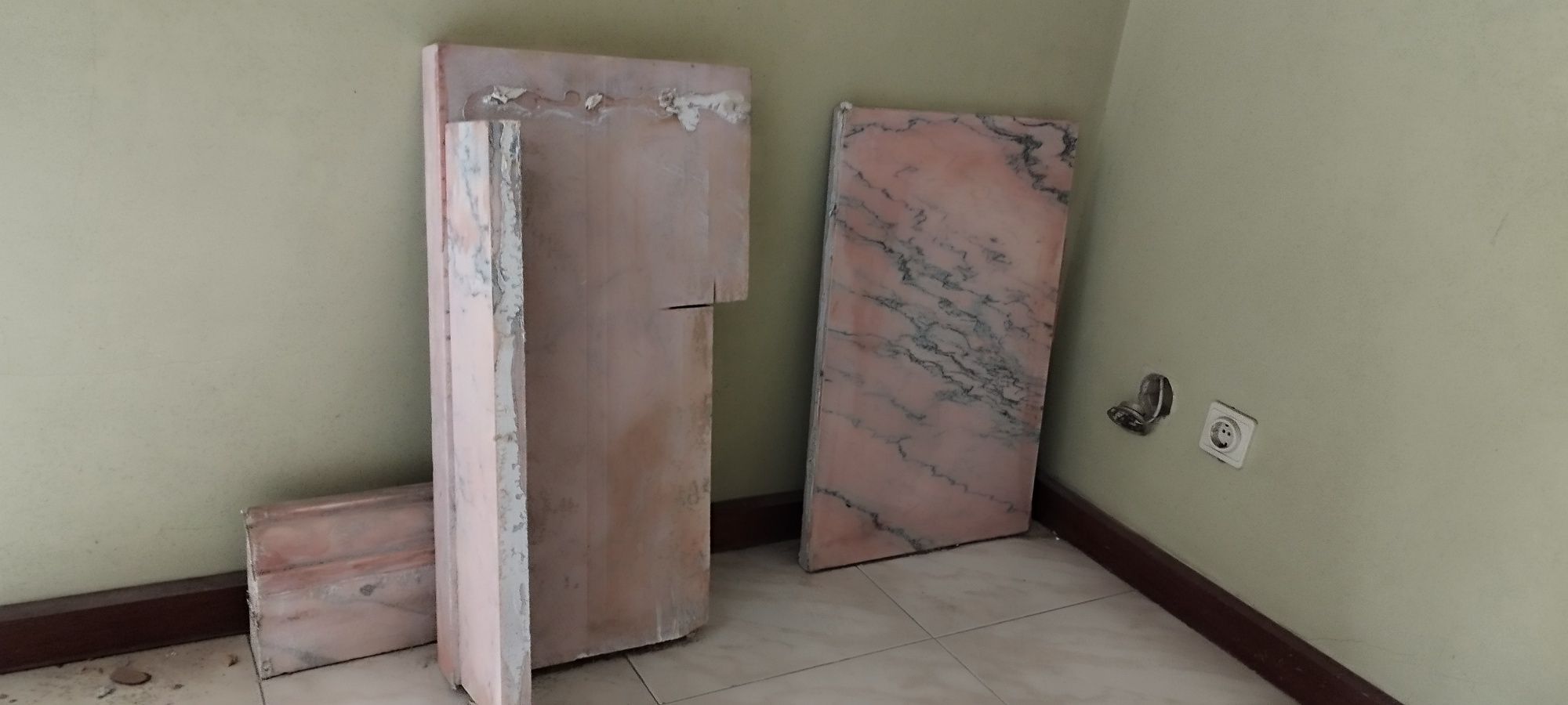 Lareira mármore rosa - pronta a instalar