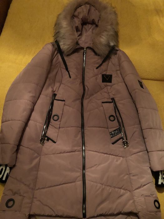 Жіноча куртка