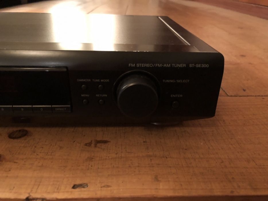 Sony Amplificador TA-FB920R + Rádio ST-SE300 + Colunas SS-E117V