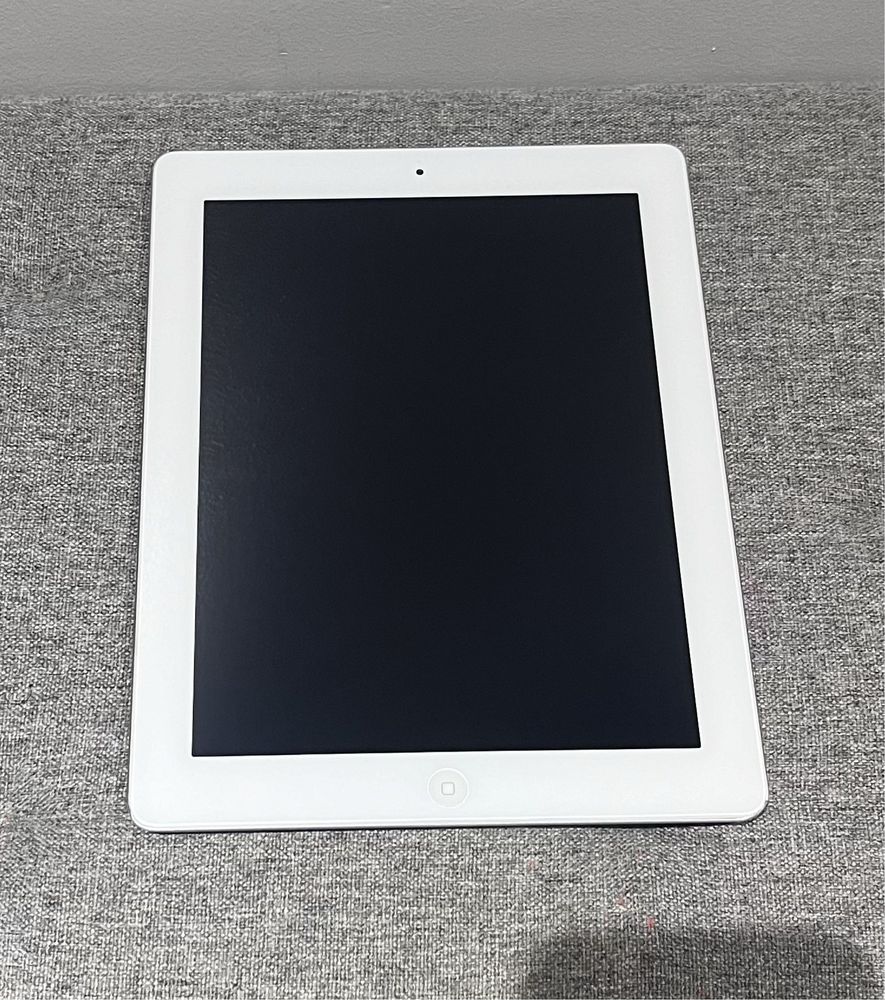 Продам планшет iPad (3rd generation) A1416 2012 року. 16Гб.