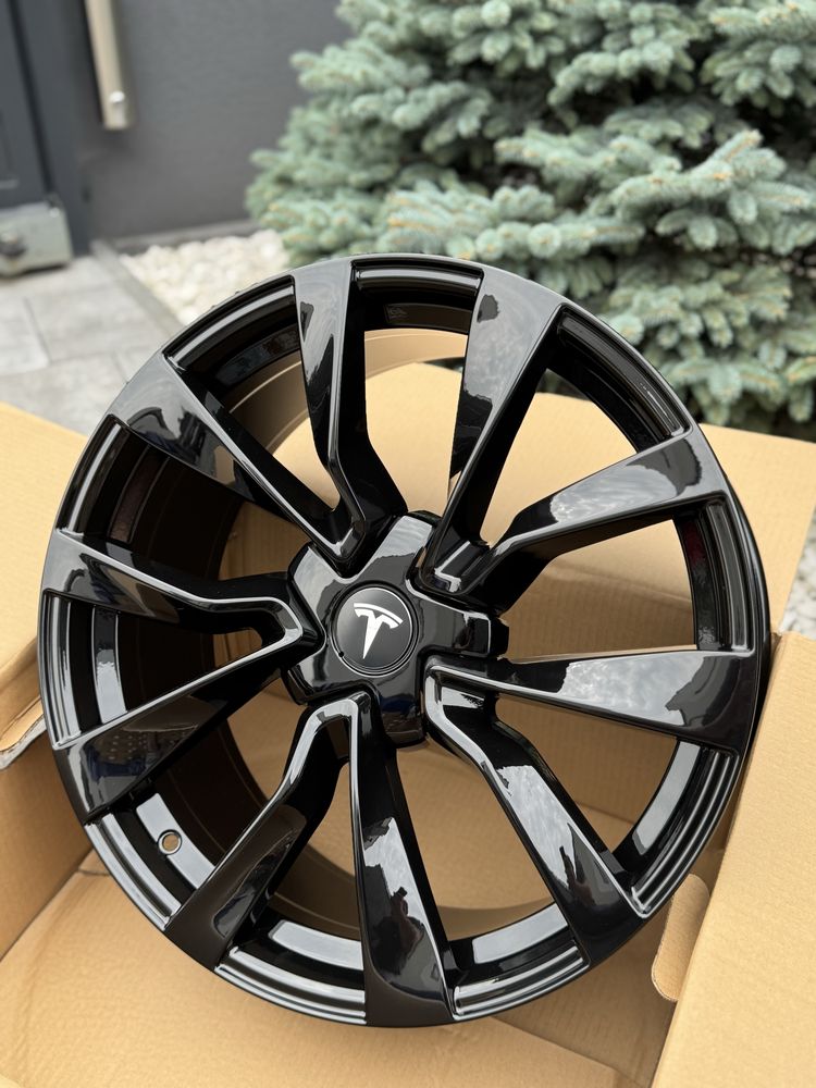 Диски Нові TESLA R19/5/114,3 Тесла Model 3 Model Y . В Наявності .