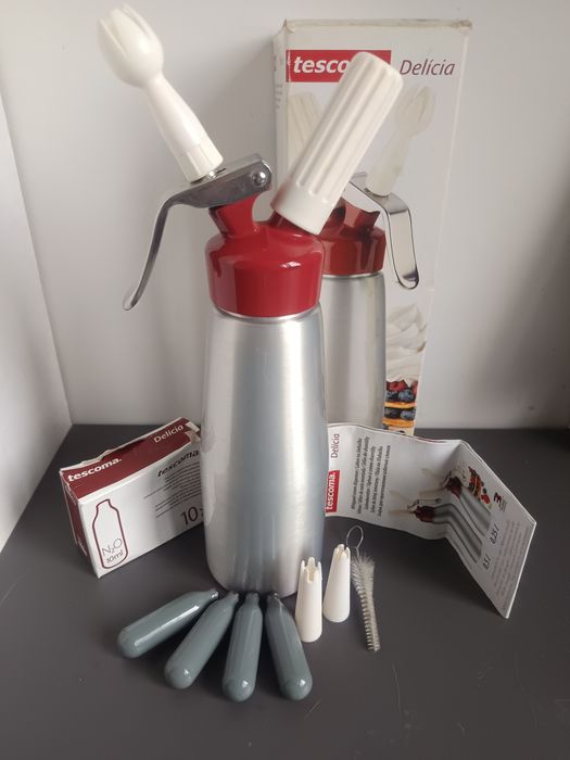 Tescoma Syfon do bitej śmietany Delicia 0,5l