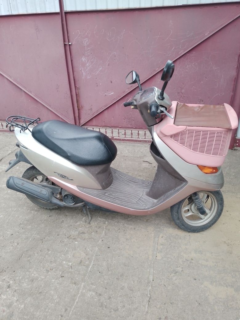 Продаю мопед Honda cesta 34.