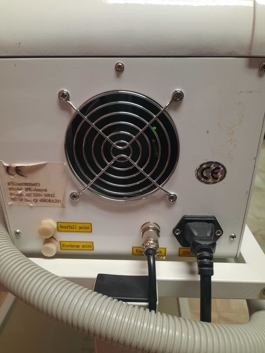 Laser Q-Switch do usuwania tatuaży, makijażu permanentnego