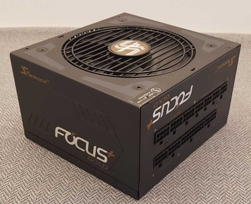 Блок живлення Seasonic FOCUS SSR-550FX 550W 80 PLUS GOLD