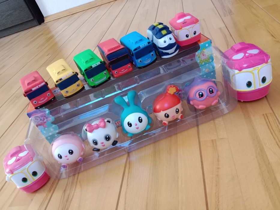 Пригоди Тайо, автобус Тайо, роботи поїзда, трансформери