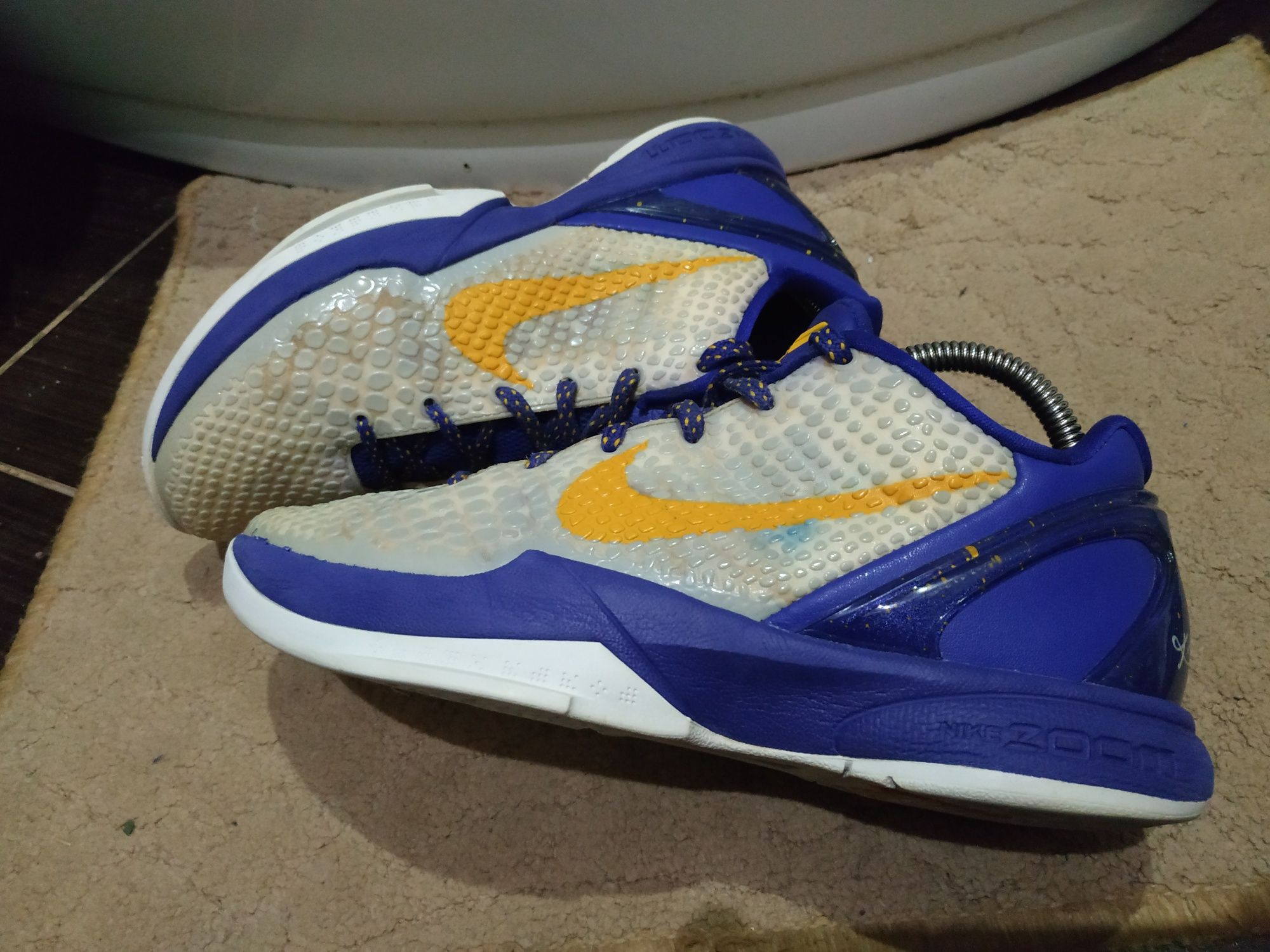 Мужские баскетбольные кроссовки Nike Zoom Kobe 6 vi Lakers Home Orig