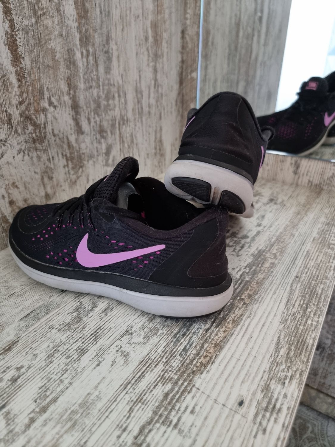 Кроссовки женские беговые Nike Flexrun