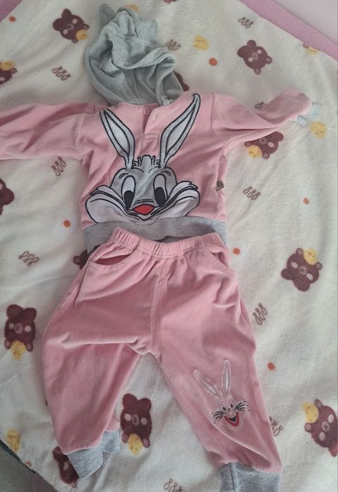 Dres w rozmiarze 68-74