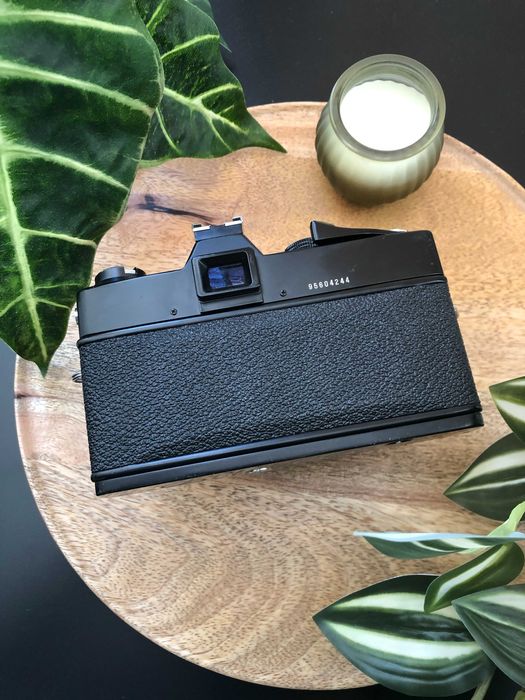 Плівкова фотокамера Vivitar 220/SL with Обєктив Vivitar 50mm f/1.8