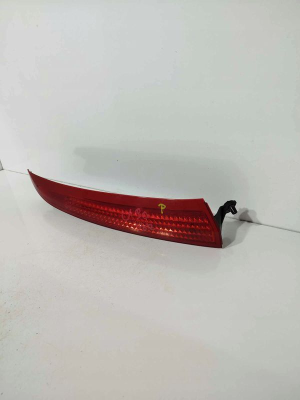 Lampa Prawa Tył Tylna Volvo Xc90 Xc-90 Góra 02-14
