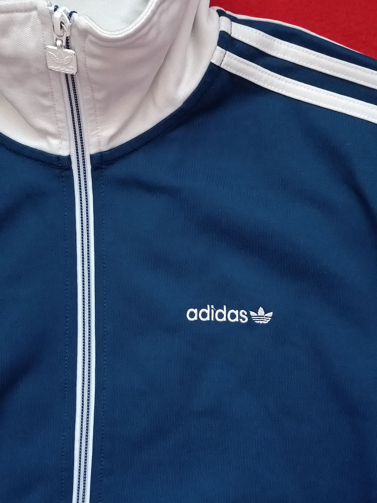 Продам оригинальную мужскую олимпийку Adidas originals size M