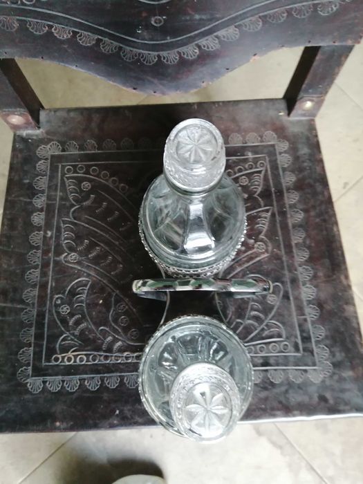 garrafeira de mesa vintage