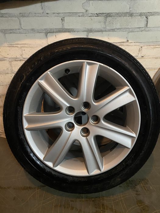 Колесо LEXUS  R17 215/55