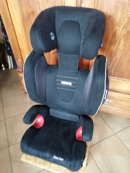 Fotelik RECARO Monza Nova SOFIX samochodowy dla dziecka czarny