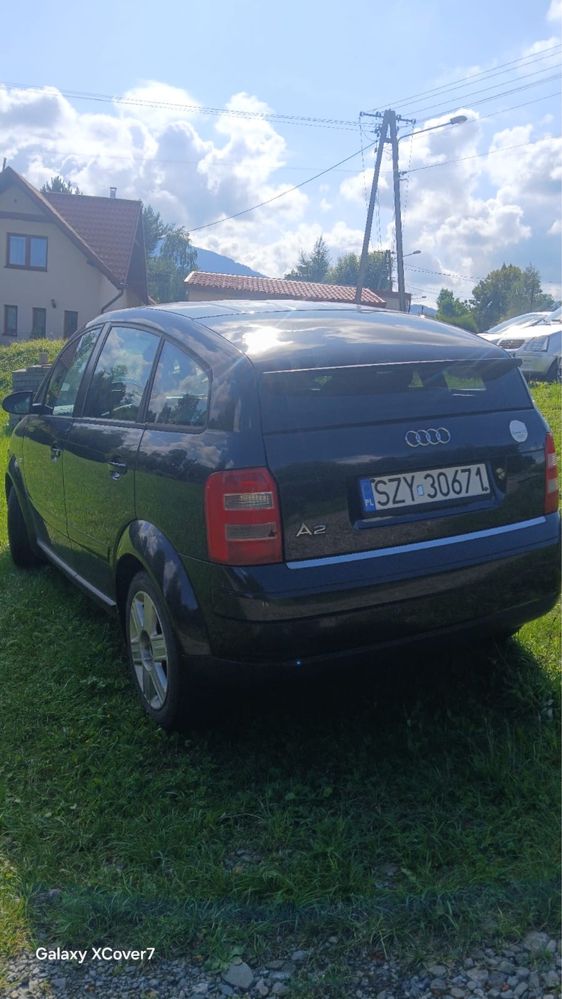 Audi A2 1.4 benzyna czarne