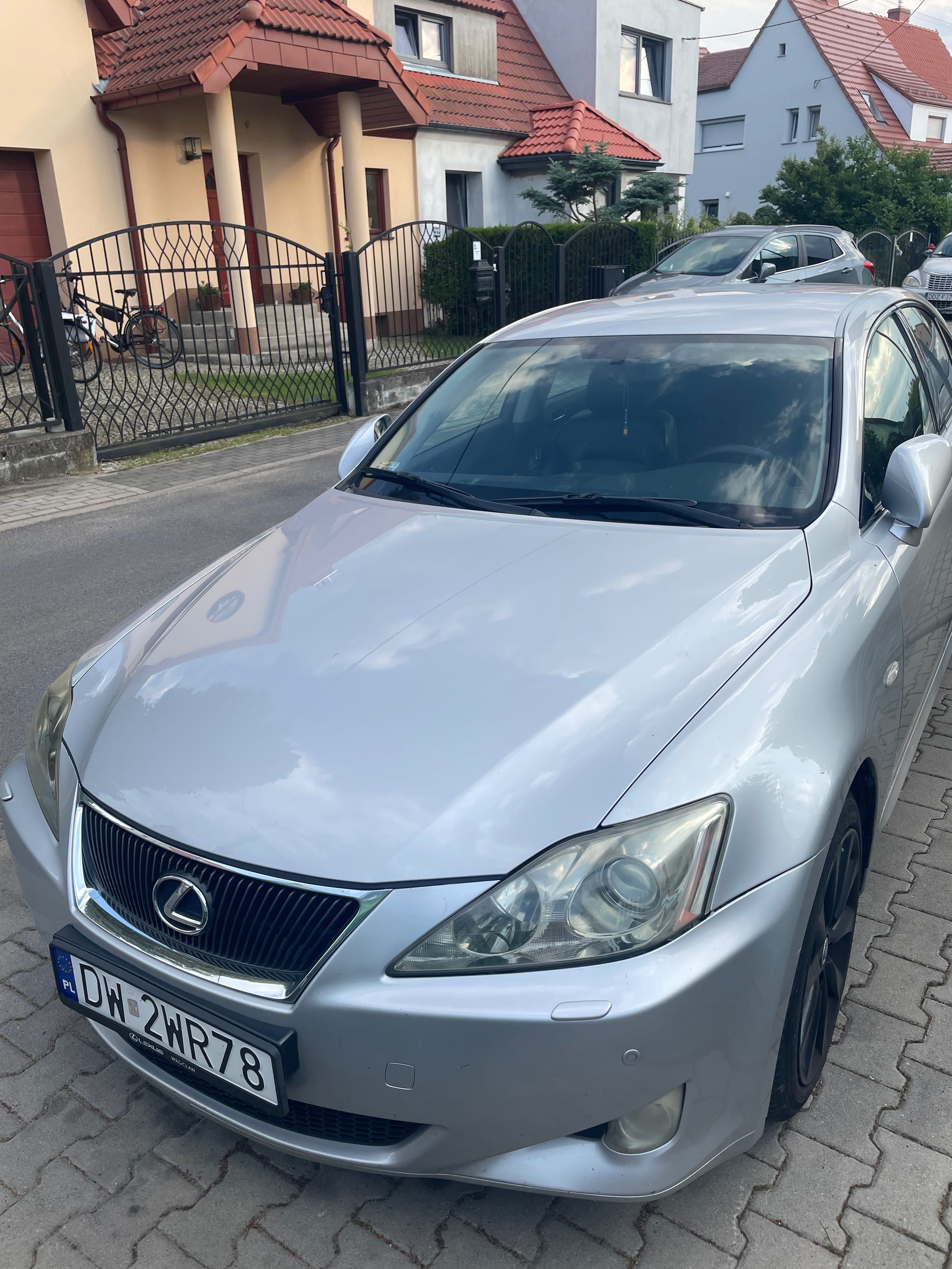 Lexus IS 250 • 2006 • Benzyna • Automat