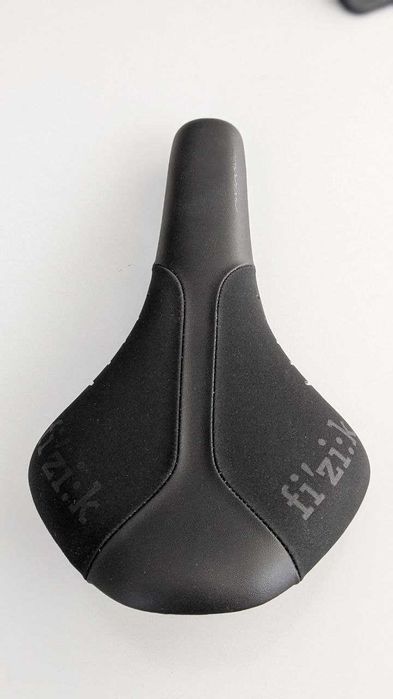 Сідло Fizik Antares R7 140мм нове
