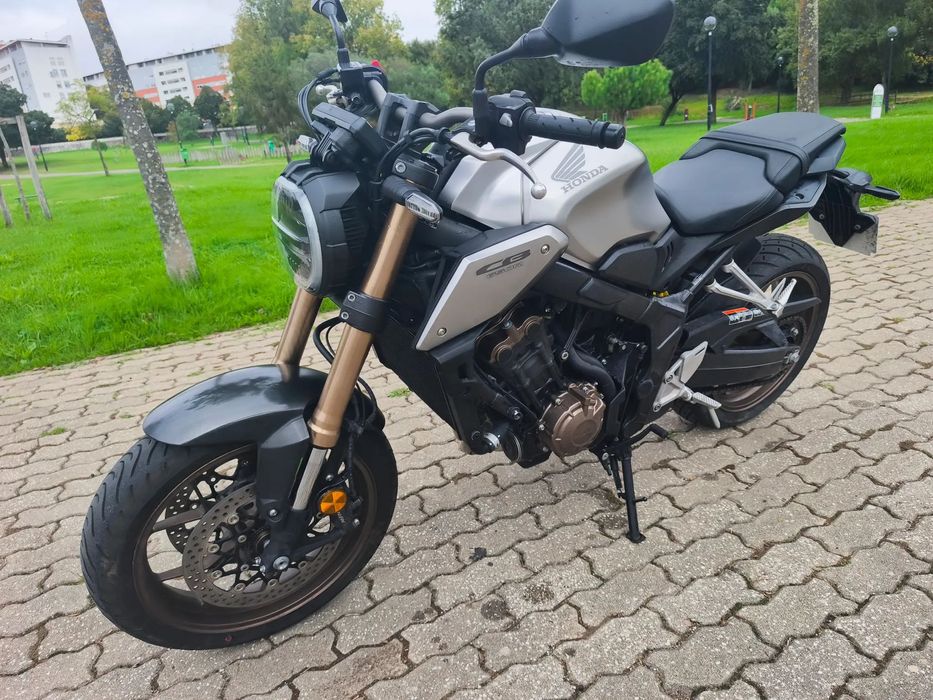 Honda CB  650 R neo