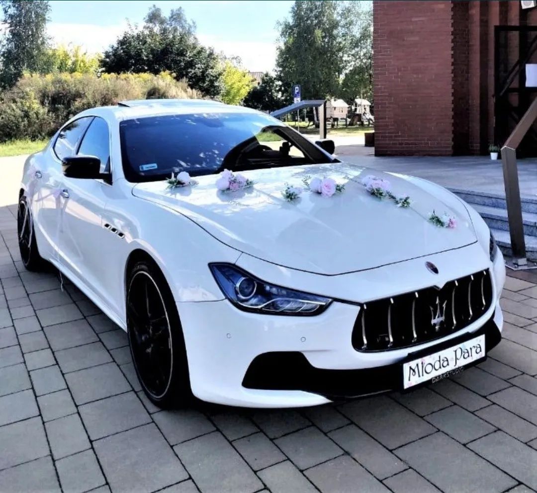 Auto do ślubu Na wesele Maserati Samochód Garbus