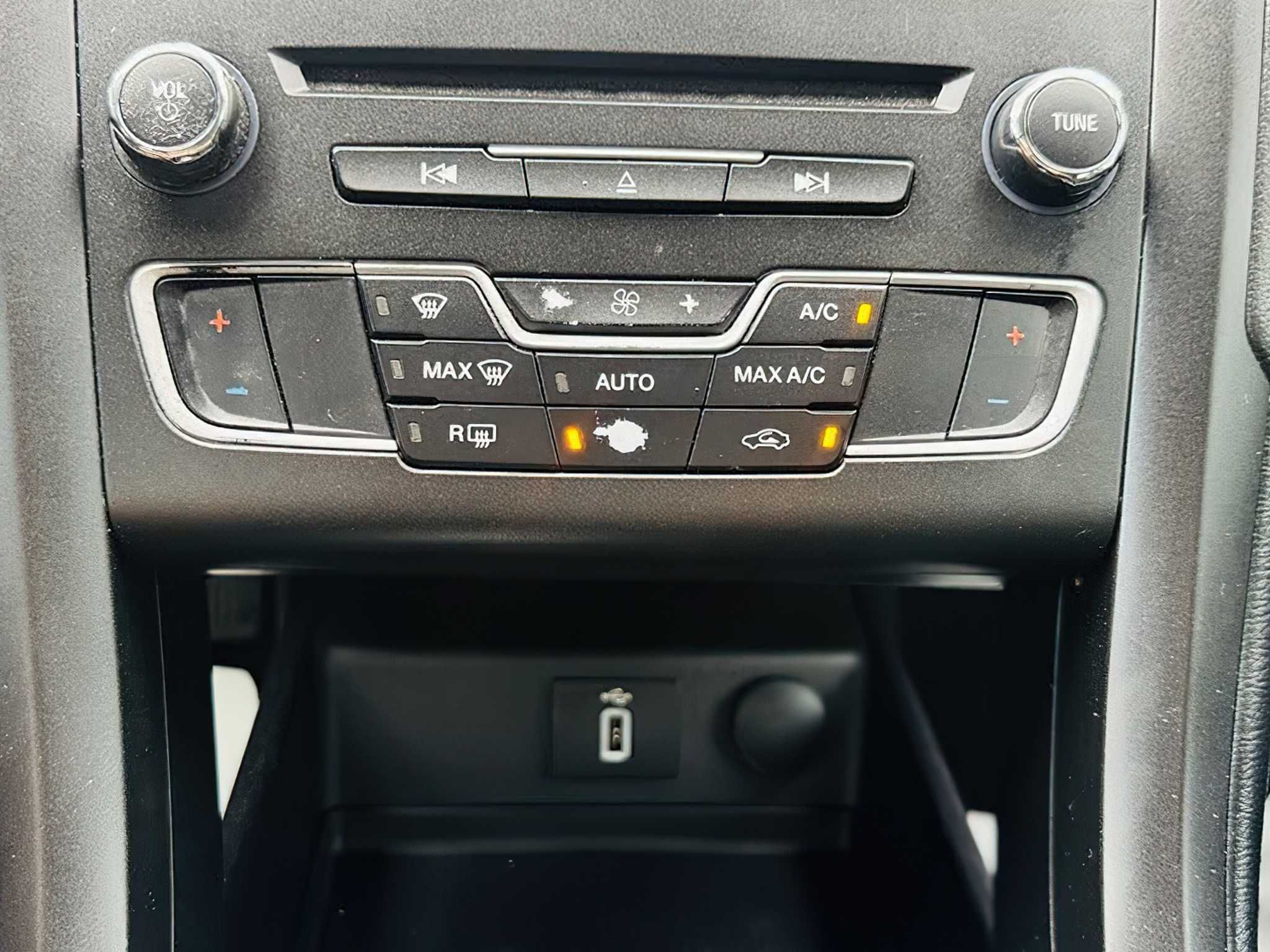 Ford Fusion SE 2018
