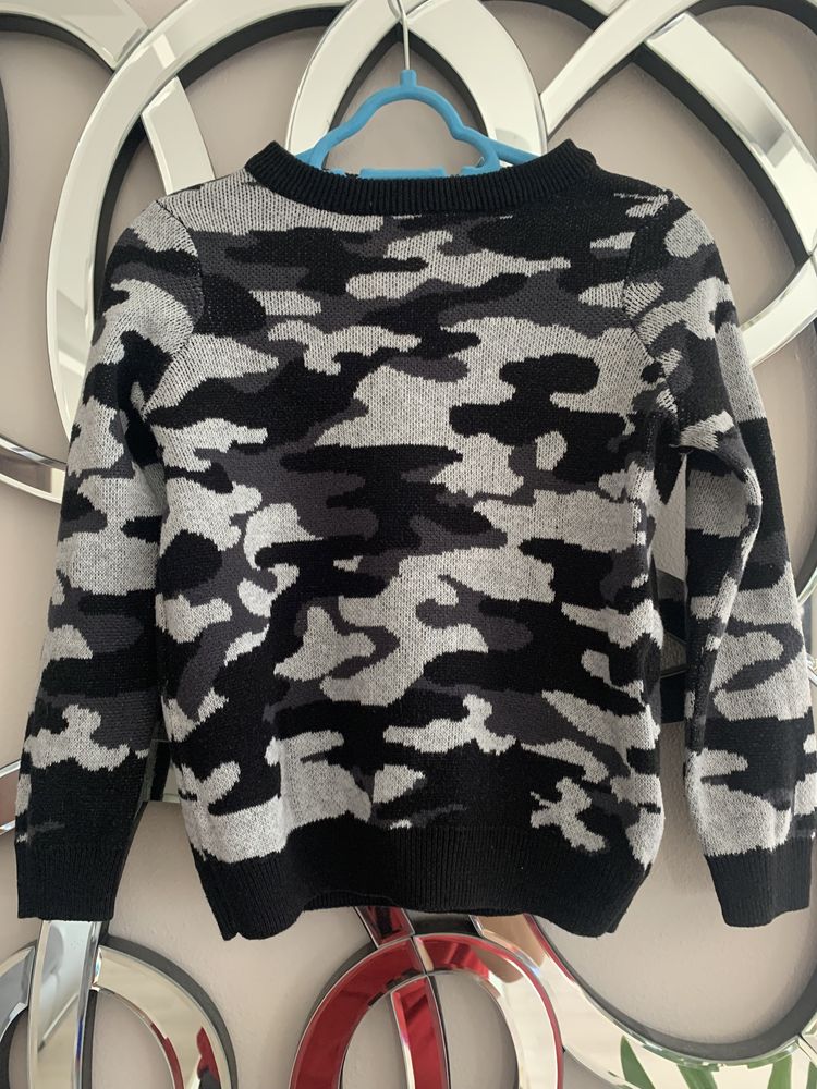 Primark szary sweterek moro stan idealny r. 98/104