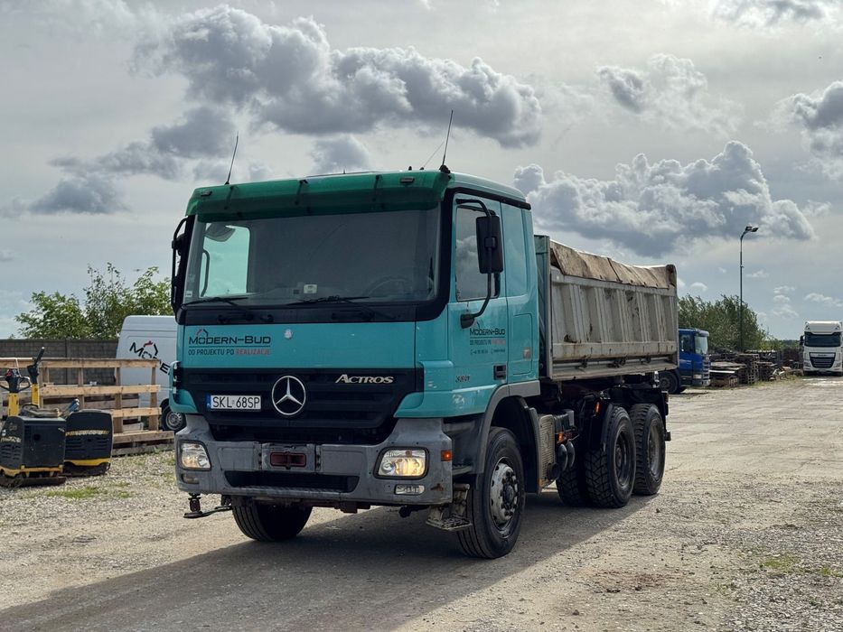 Mercedes-Benz Actros 3341