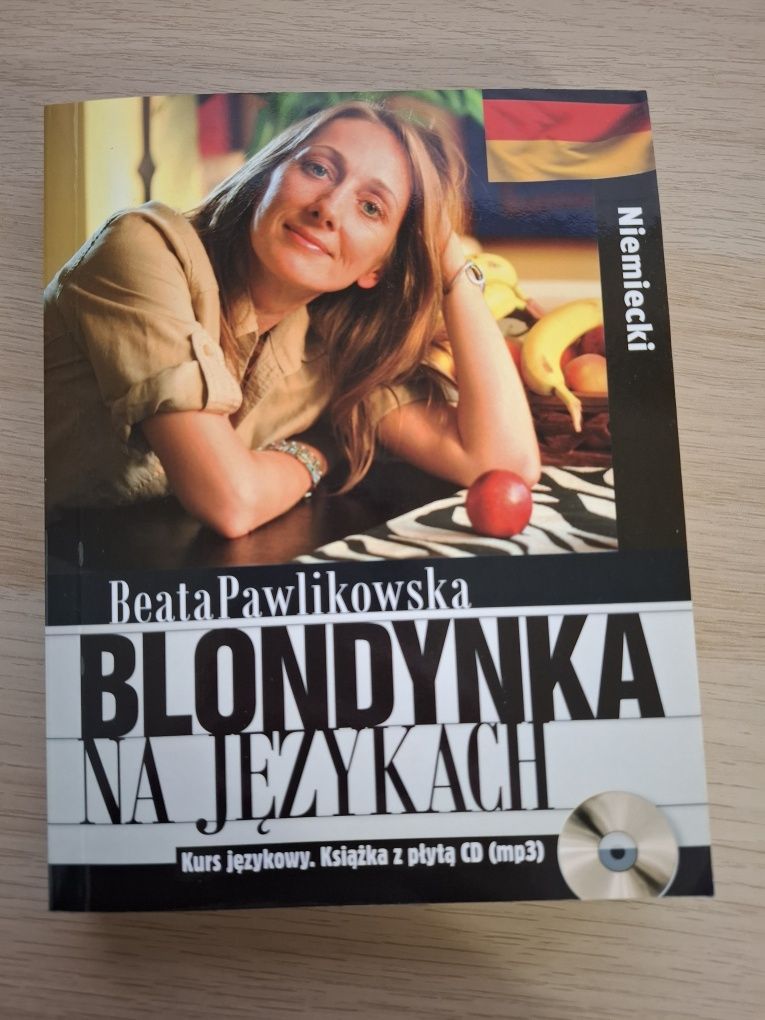 Blondynka na językach niemiecki