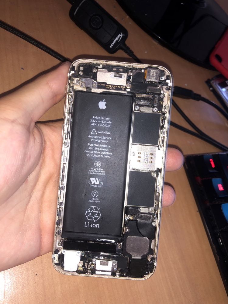 iPhone 6S para peças