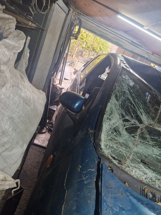 Нисан Альмера Тино