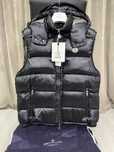 Безрукавка жилет Moncler Bormes (M)