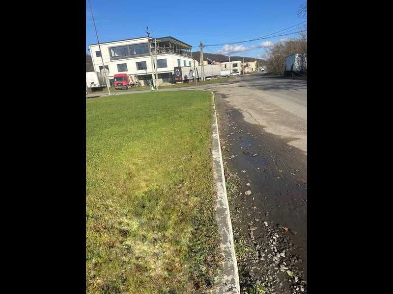 Продаж ділянки під коменрцію 0,12га с. Вільхівці