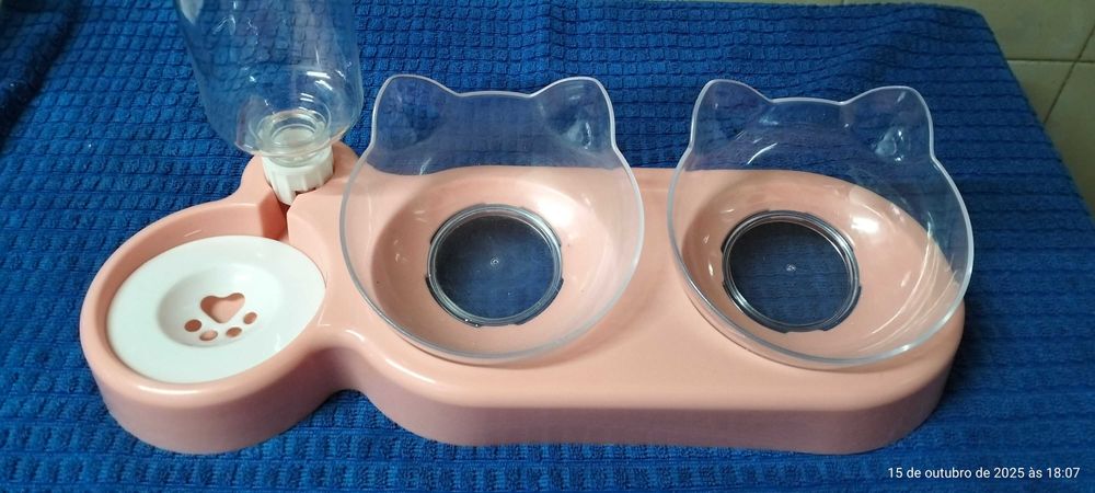 Comedouro e bebedouro para gatos NOVO