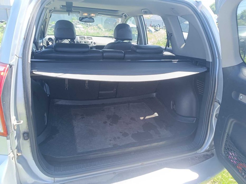 Разборка Toyota RAF 4 третье поколение 2005-2012 раф 4 поколение 3