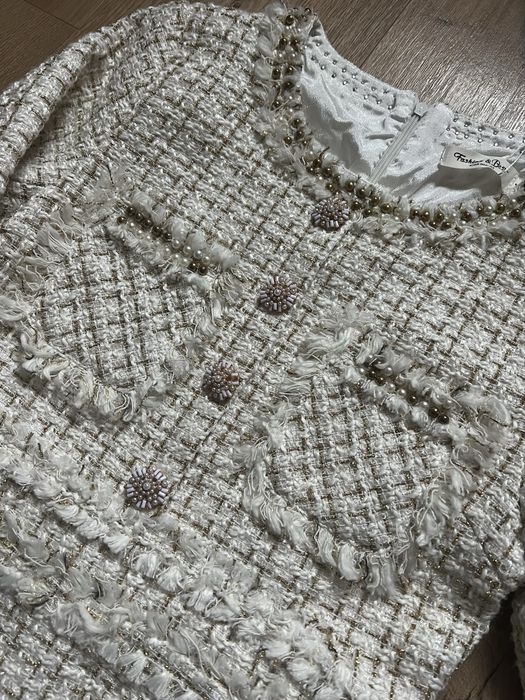 Жіноча твідова сукня