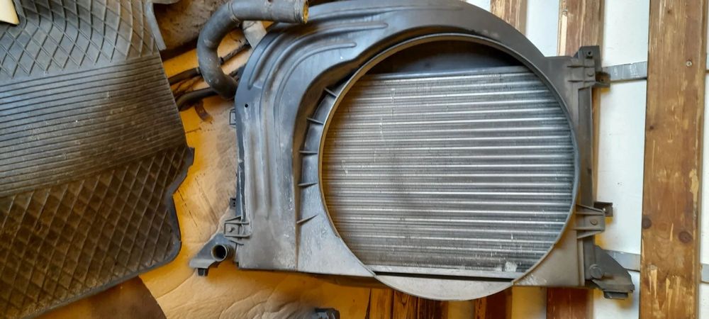 sprinter VW LT II  2,8 tdi osłona wentylatora chłodnica