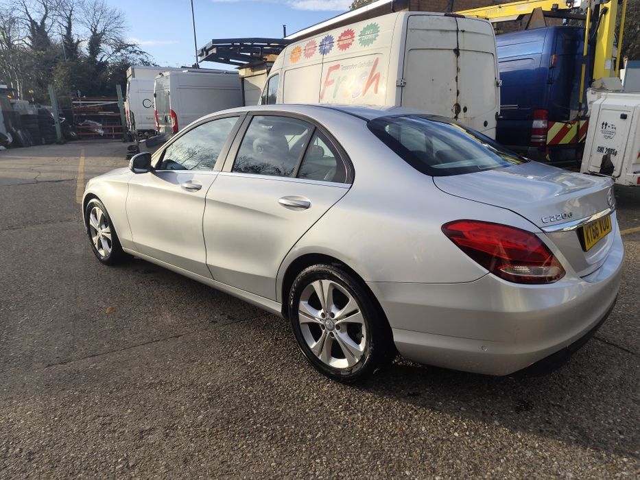 Mercedes C220  2.2cdi  2017 Rok Anglik