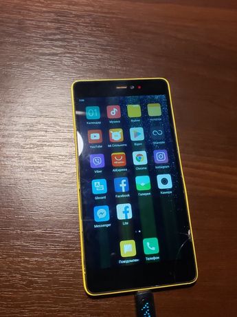 Xiaomi mi4c, під востановлення, або на запчастини, битий тач