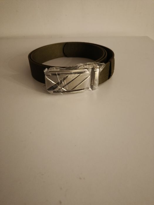 Pasek parciany z klamrą