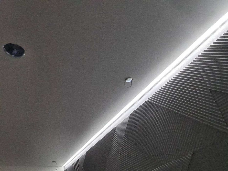 Натяжные потолки в Приднепровске , от 230 грн кв.м , оплата частями!