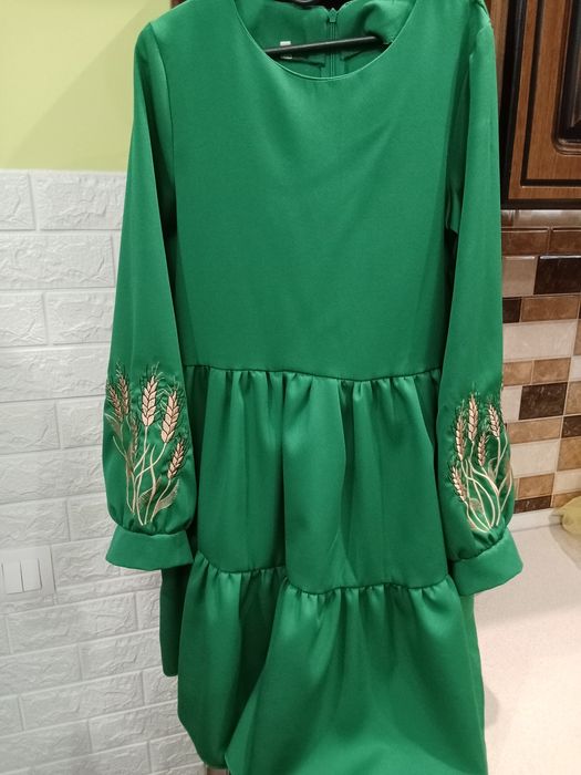 Сукня для дівчинки 152 розмір