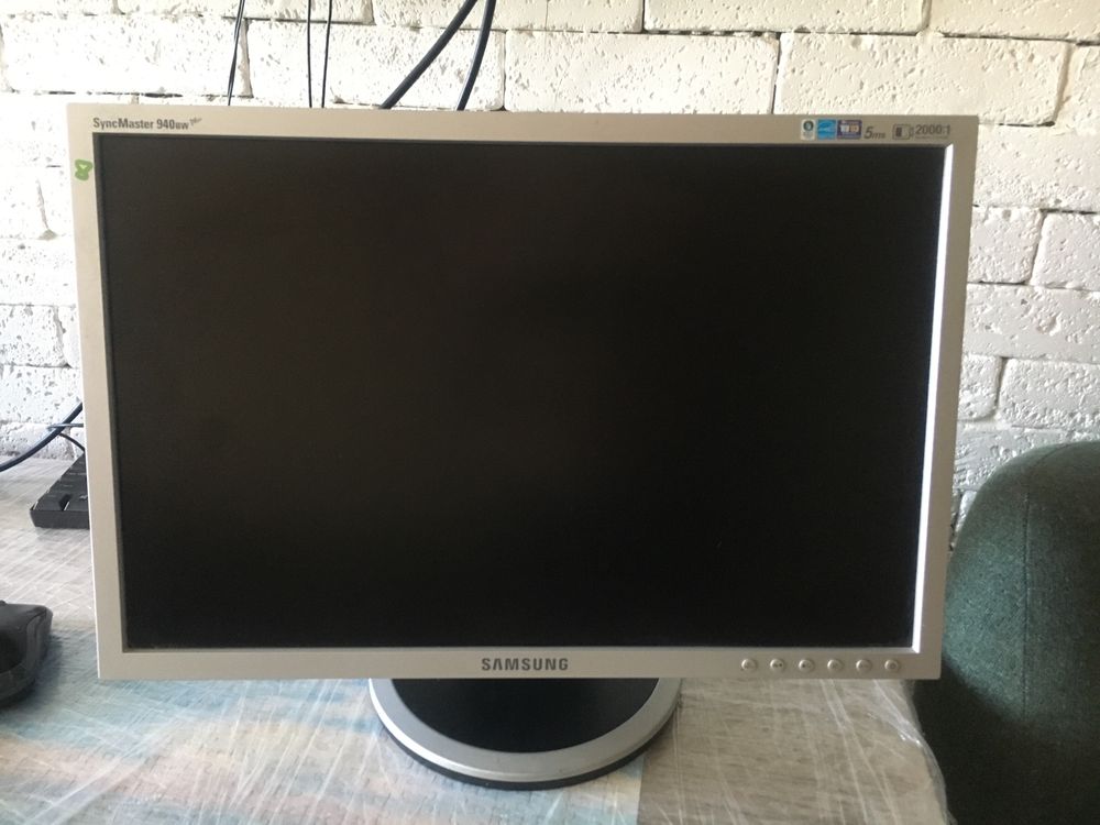 Samsung 950BW PLUS