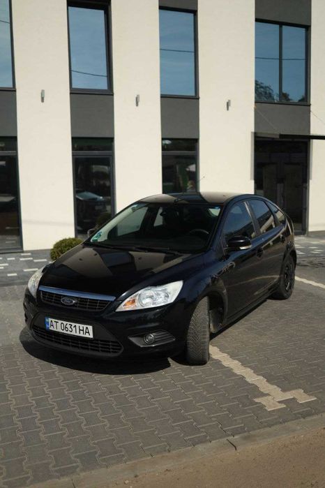 Ford Focus 2009 Hatchback II покоління (FL)•1.4 Duratec МТ (80 к.с.)