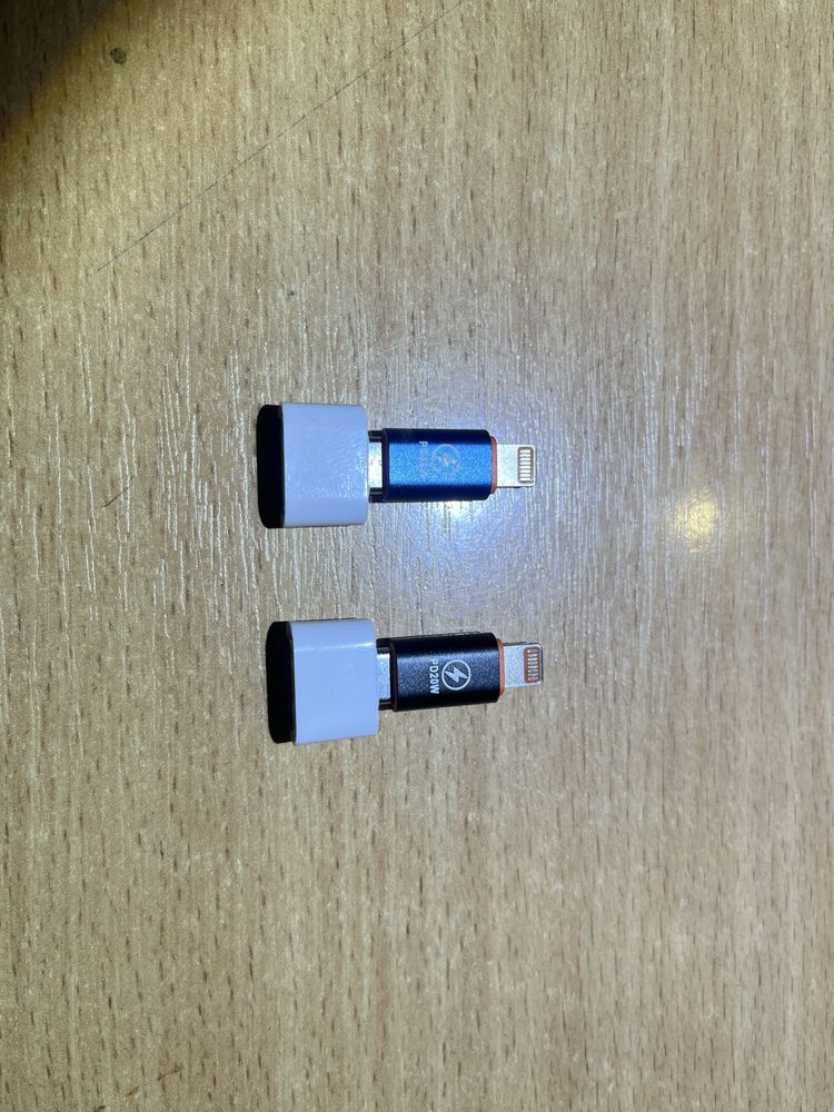 Переходники з type-c на usb та type-c на Lightning