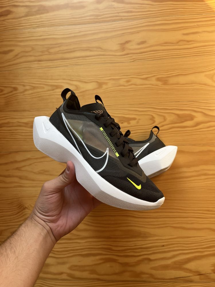 Nike Vista Lite