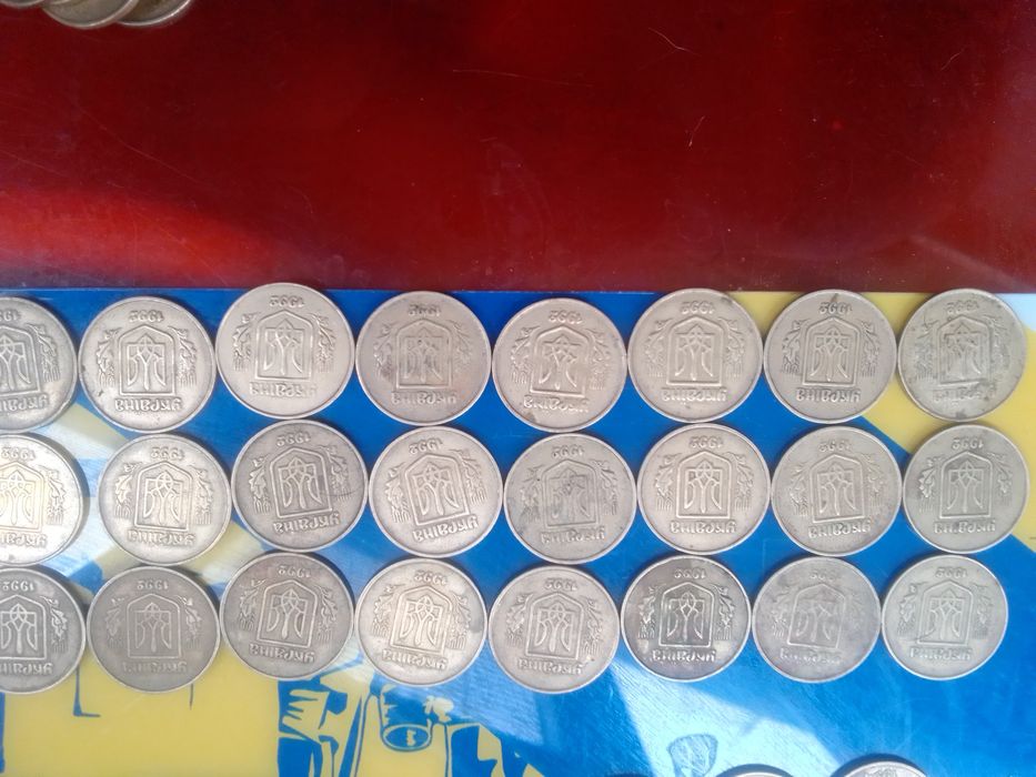 50 копеек разных штампов ,жетоны и ещё другие штампы 50копеек