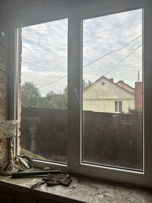 Продам пластикові вікна б/у