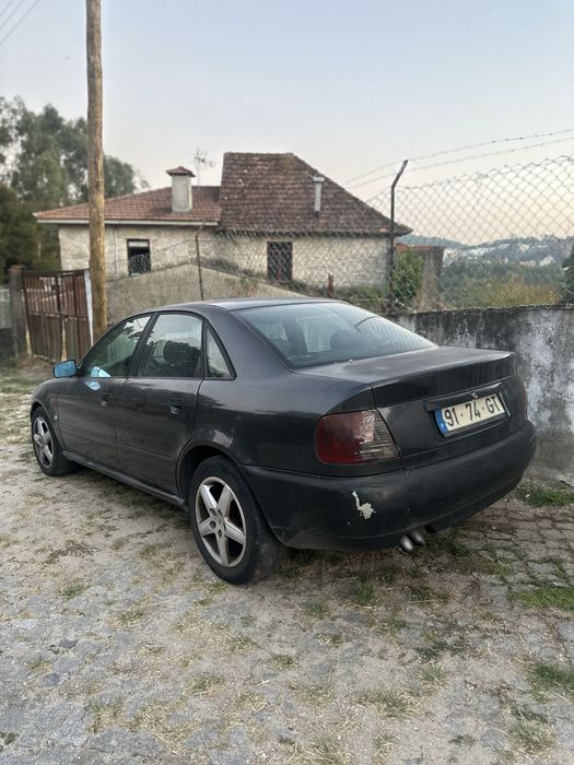 Vendo Audi A4 B5 - 1.9 TDI